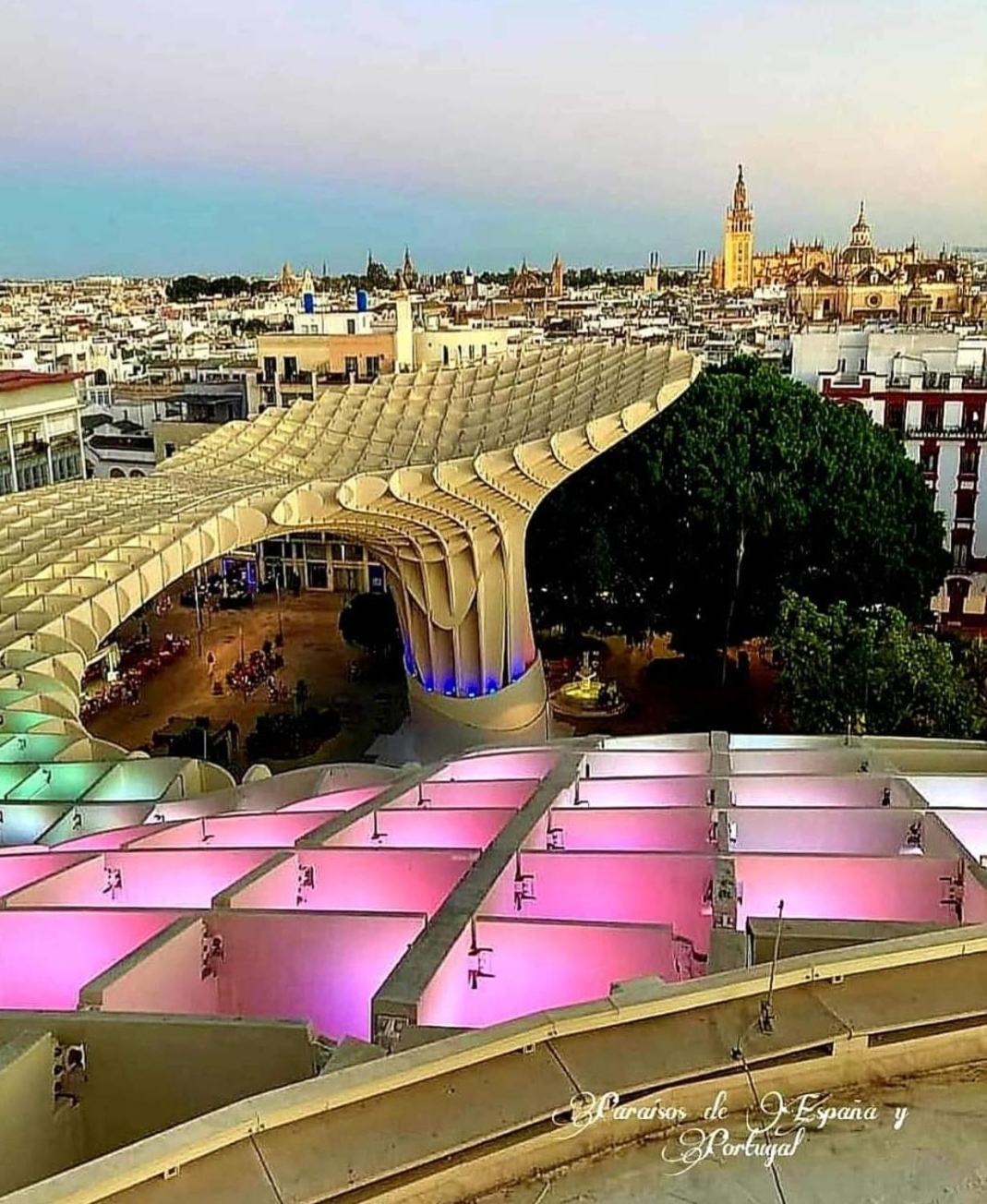 In The Center Of Appartamento Siviglia